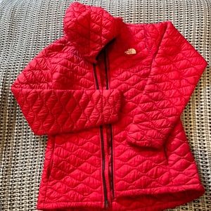 Red The North Face Ecothermoball Jacket